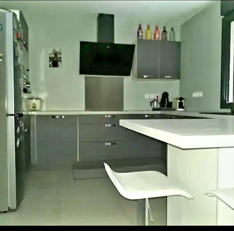 Chambre Privee Dans Maison Le Tampon Exteriör bild